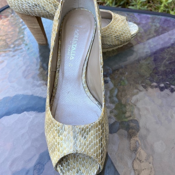 Aquatalia Rio-V Peep Toe Pumps, 7.5 - Picture 3 of 11